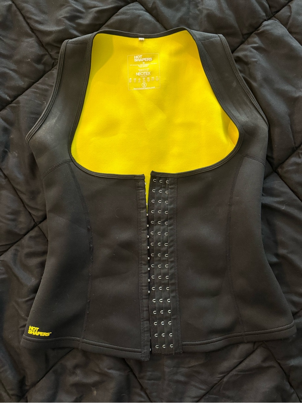 {HOT SHAPERS} Neotex Black & Yellow Waist Trainer - Size Medium